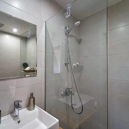 Lejlighedshotel Adel