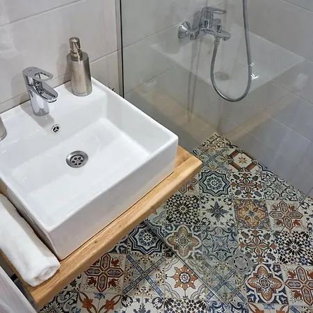 Adel Hotel apartamentowy Wielkie Tyrnowo